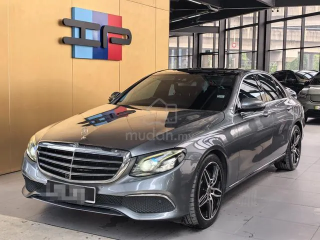 Mercedes-Benz E300