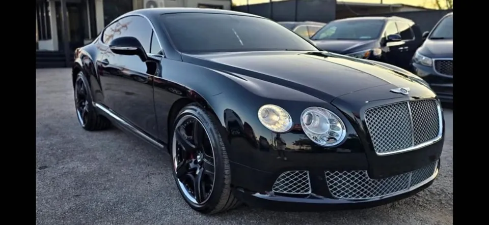 Bentley Continental Gt