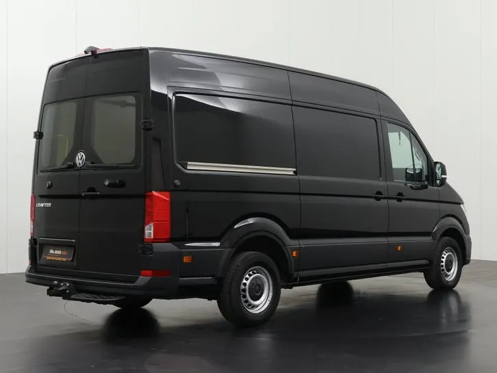 Volkswagen Crafter 2022 photo 2