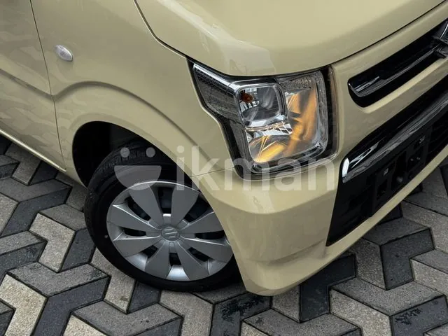 Suzuki Wagon R Fx 2025 photo 2