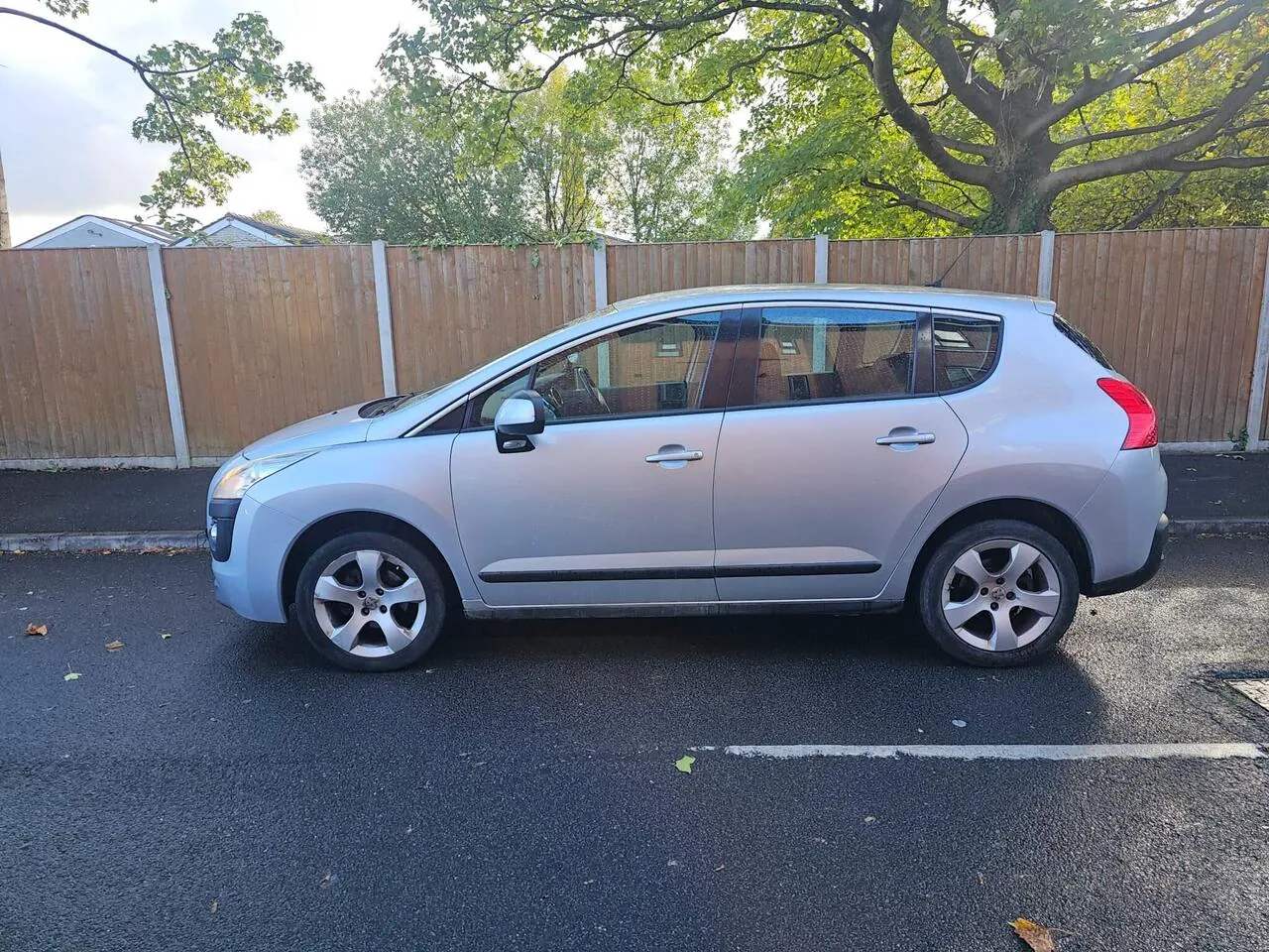 Peugeot 3008 2012 photo 2
