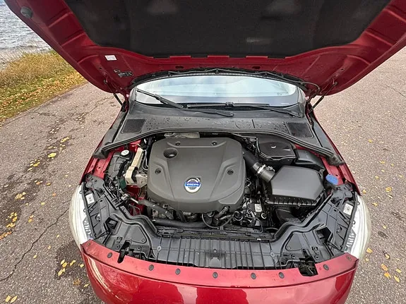 Volvo V60 2014 photo 2