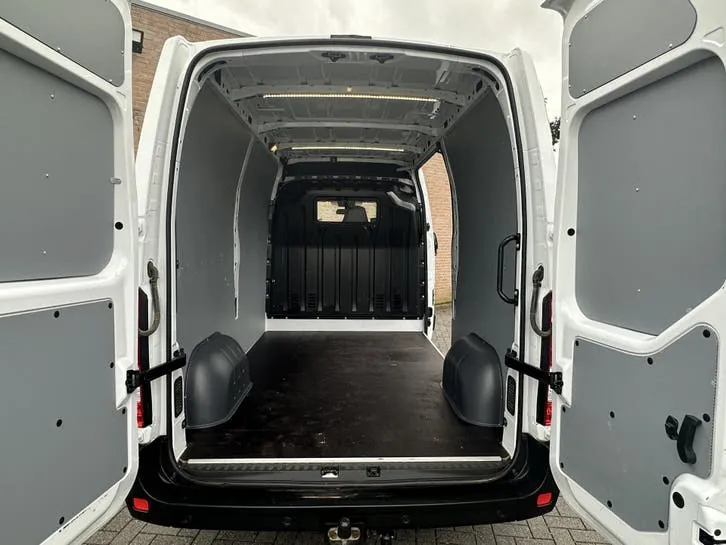 Nissan Nv400 2020 photo 3