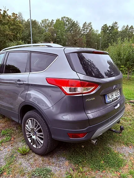 Ford Kuga 2013 photo 3