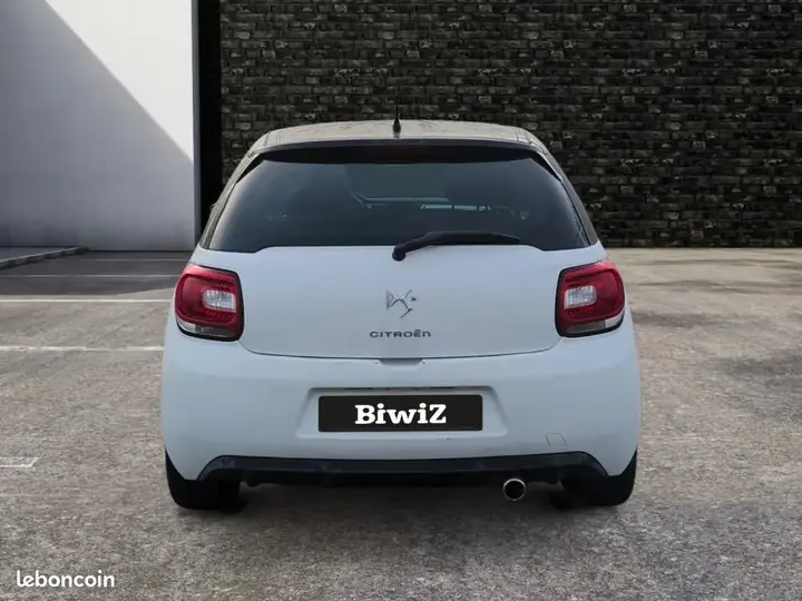 DS Automobiles Ds3 2011 photo 4