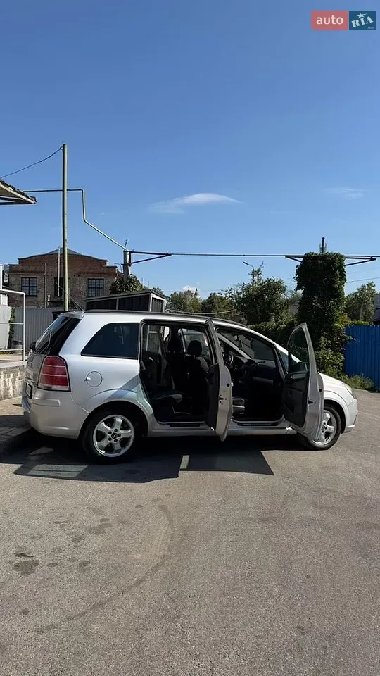 Opel Zafira 2006 photo 5