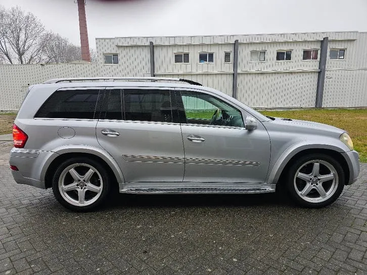 Mercedes-Benz Gl