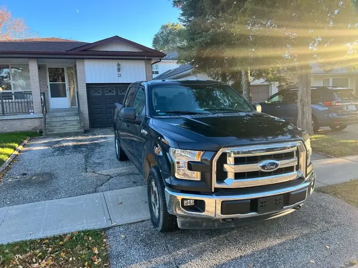 Ford F-150 2015 photo 2