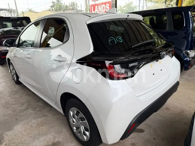 Toyota Yaris 2025 photo 5