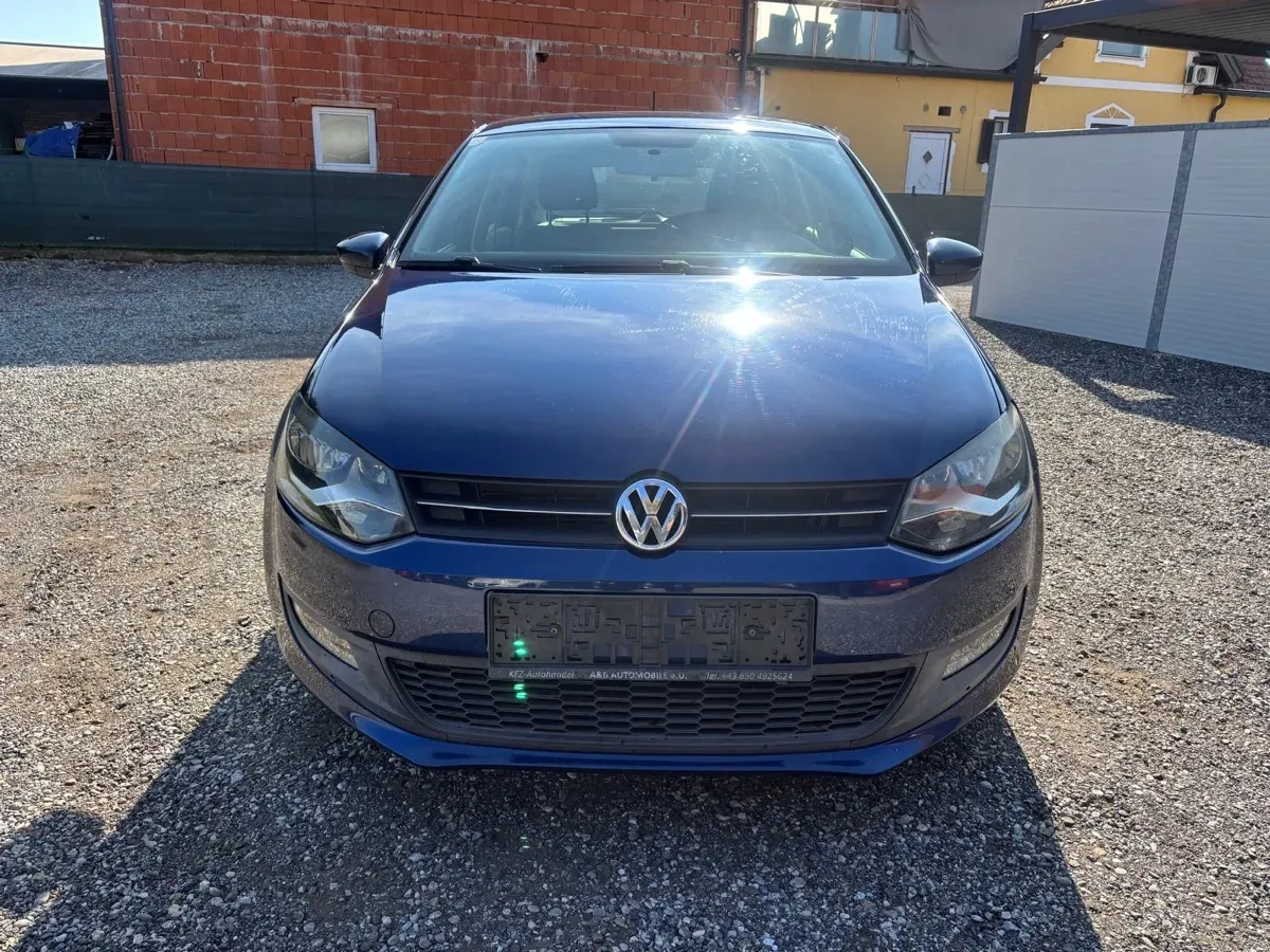 Volkswagen Polo 2009 photo 2