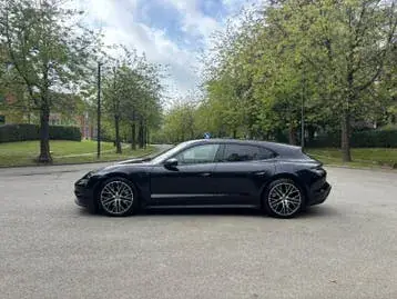 Porsche Taycan Sport Turismo