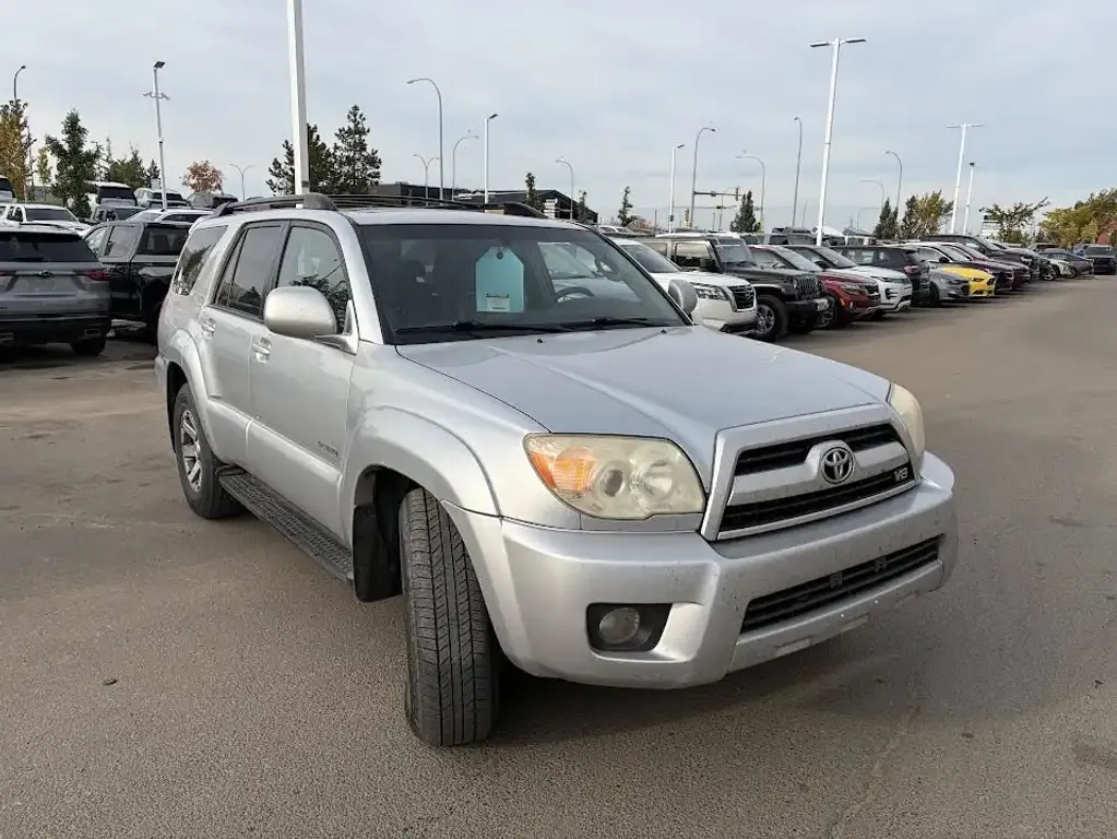 Toyota 4Runner 2008 photo 2