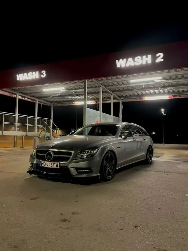 Mercedes-Benz Cls-Class 2012 photo 3