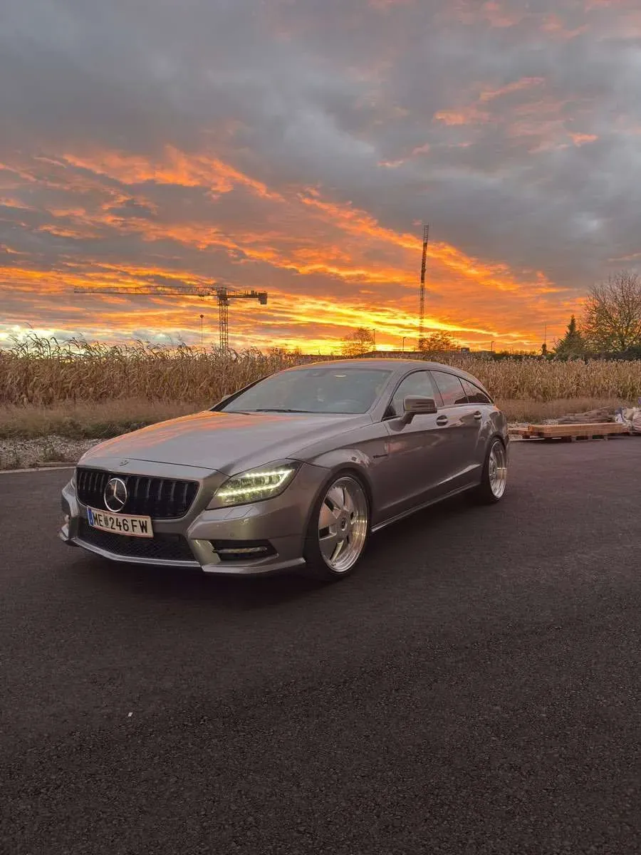 Mercedes-Benz Cls-Class