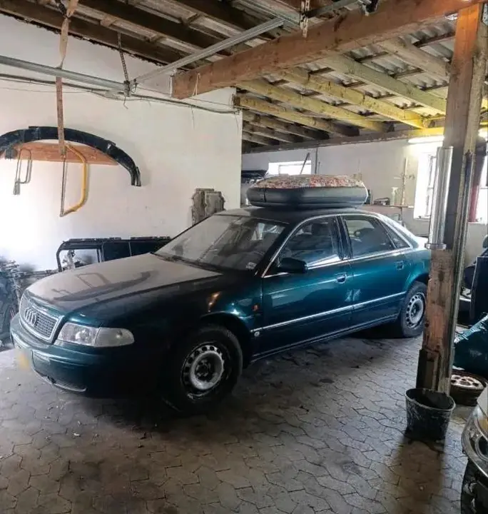Audi A8