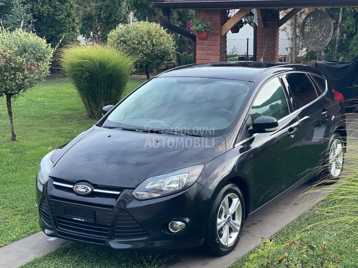 Ford Focus 2011 photo 3