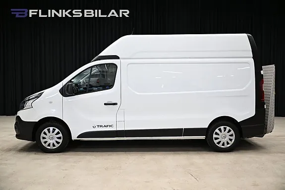 Renault Trafic 2018 photo 3
