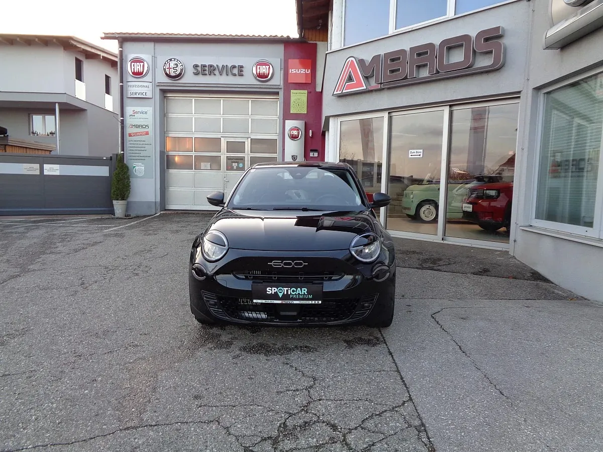 Fiat 600 2025 photo 2