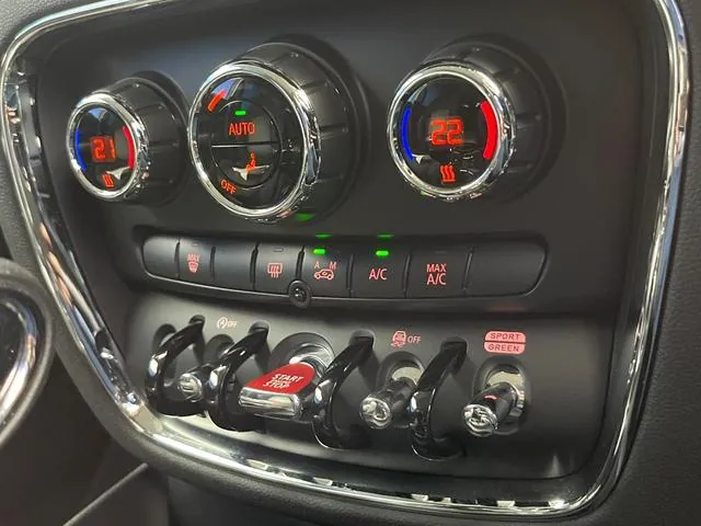 Mini Cooper S 2017 photo 5