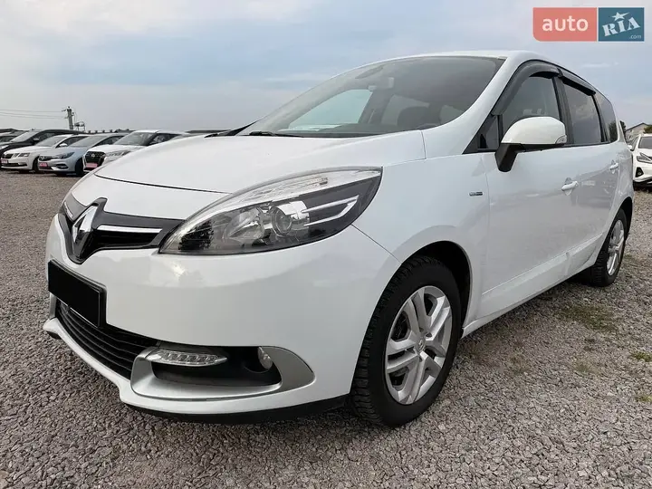 Renault Grand Scenic 2014 photo 5