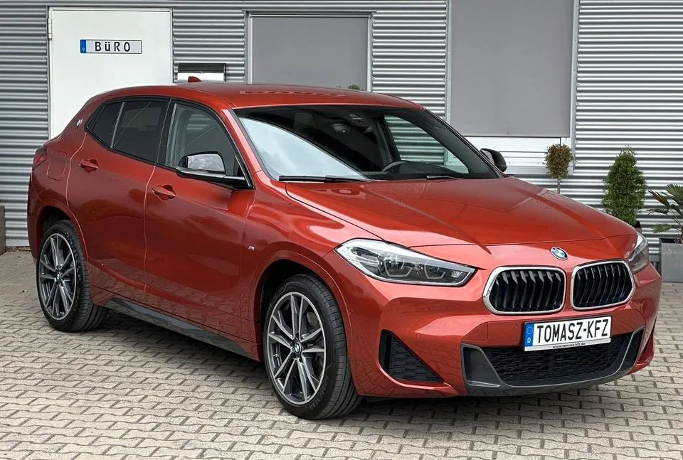 BMW X2