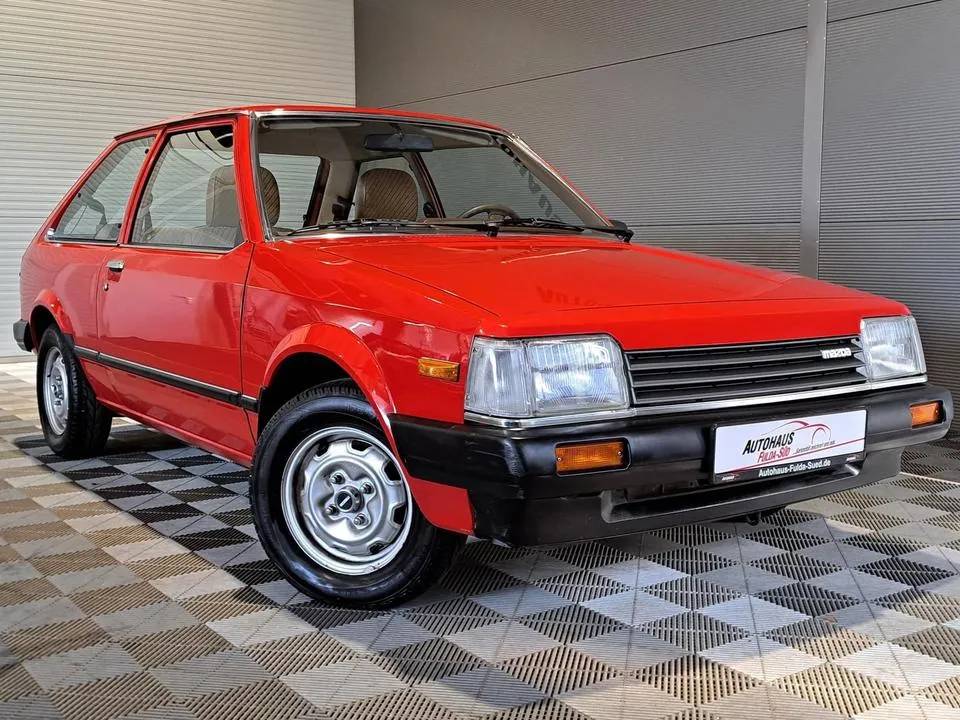 Mazda 323
