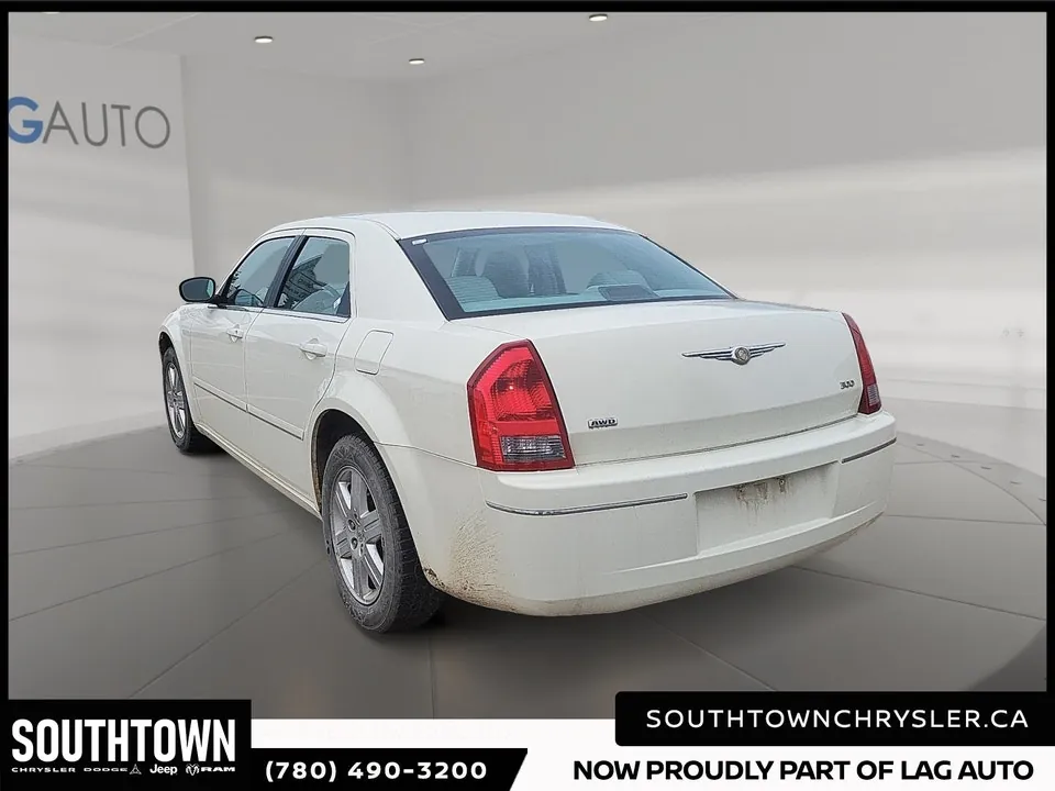 Chrysler 300 2005 photo 4