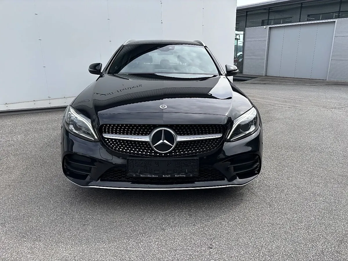 Mercedes-Benz C-Class 2022 photo 3