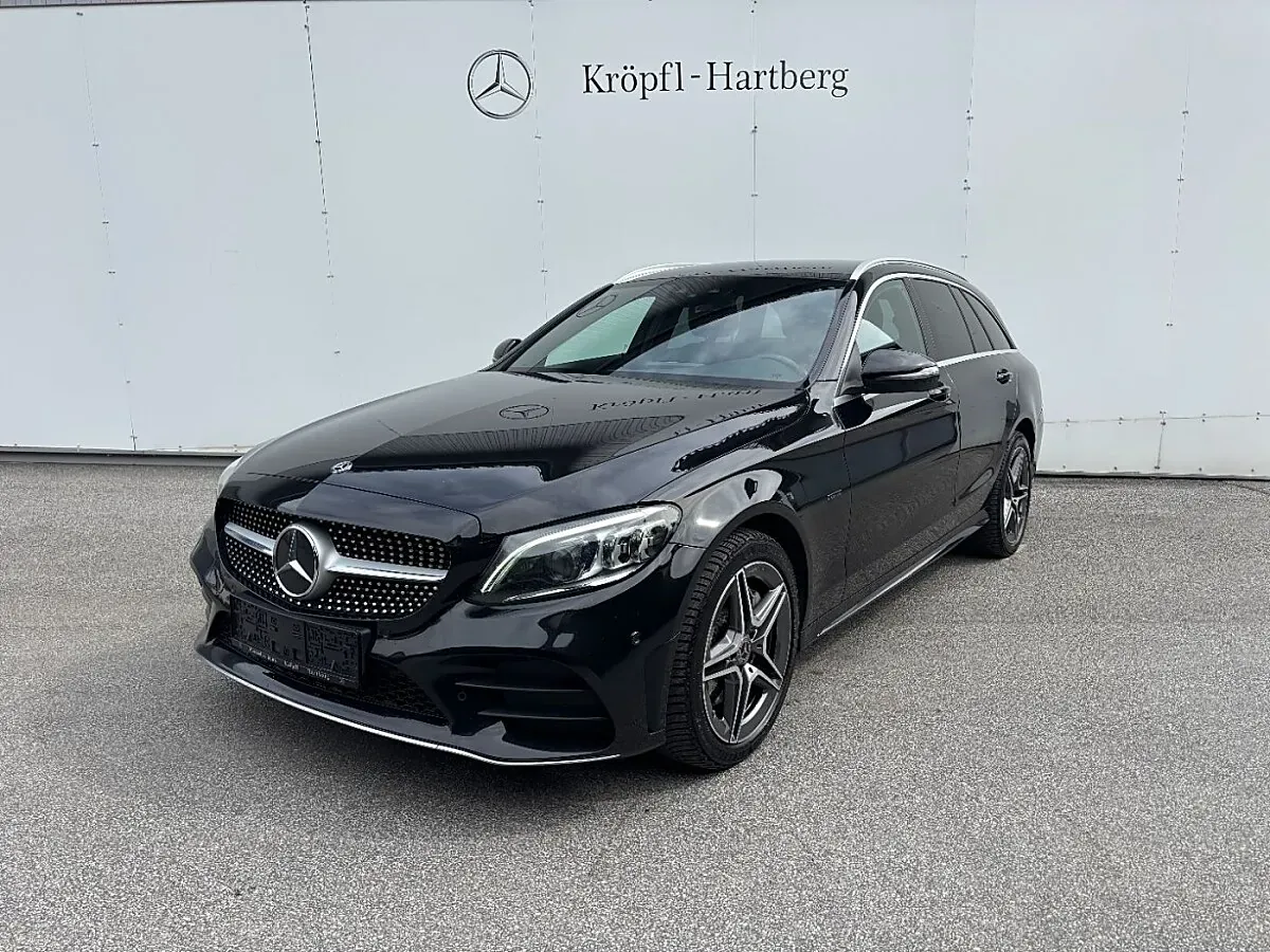 Mercedes-Benz C-Class 2022 photo 2