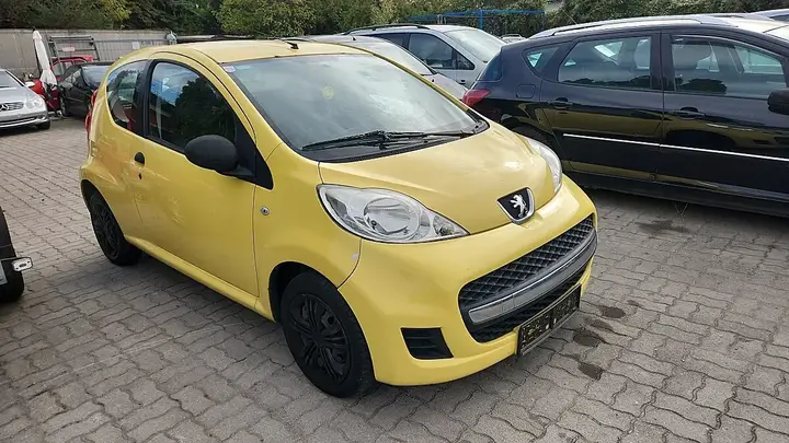 Peugeot 107 2009 photo 2