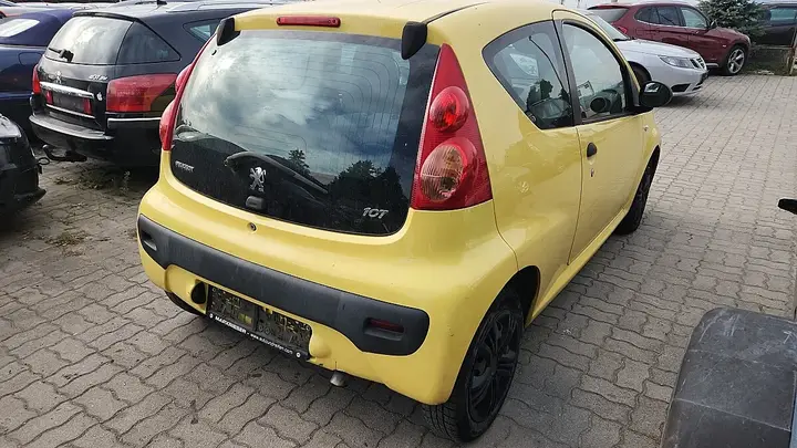 Peugeot 107 2009 photo 3
