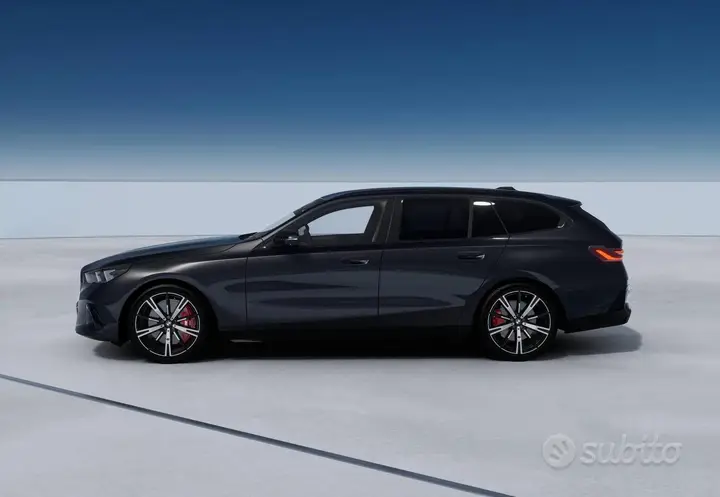 BMW 5 Series 2023 photo 4