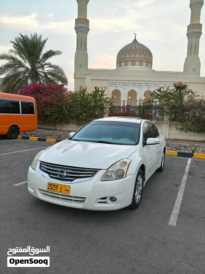 Nissan Altima 2012 photo 5