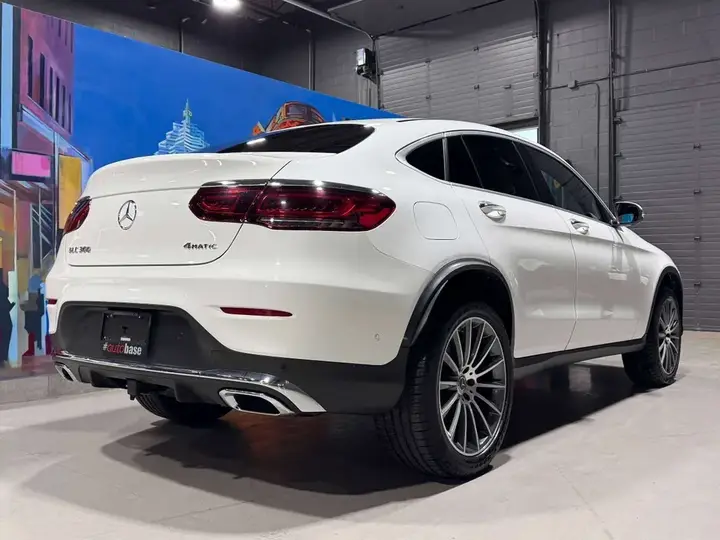 Mercedes-Benz Glc 2023 photo 2