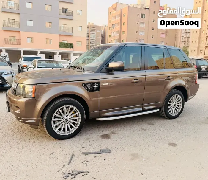 Land Rover Range Rover Sport 2013 photo 2