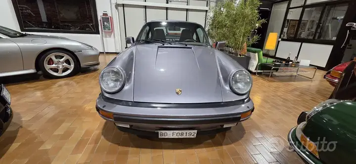 Porsche 911 1986 photo 4