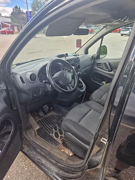 Citroen Berlingo 2010 photo 3
