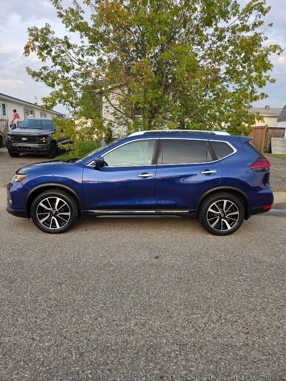 Nissan Rogue 2018 photo 2