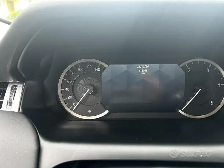 Land Rover Discovery 2022 photo 3