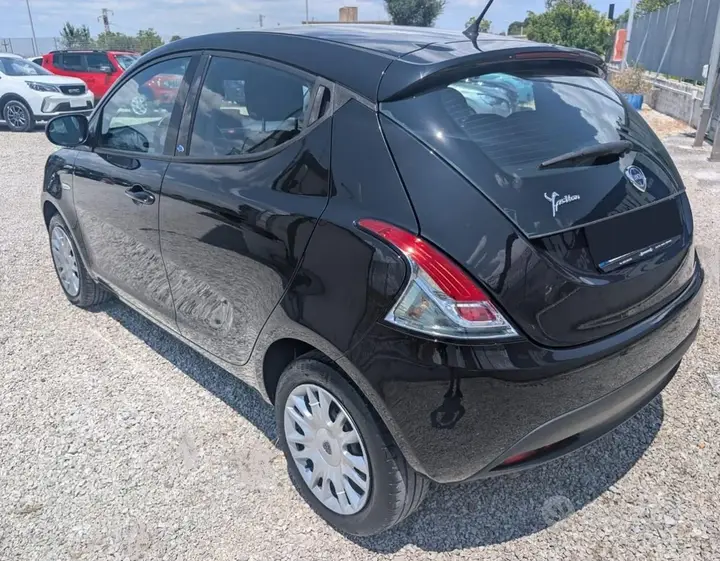 Lancia Ypsilon 2019 photo 3