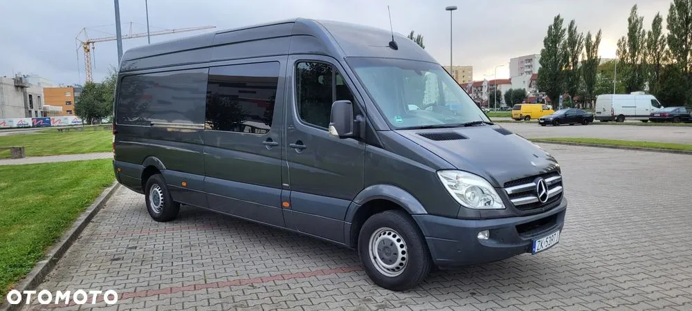Mercedes-Benz Sprinter 2013 photo 2