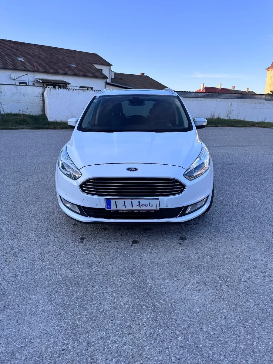 Ford Galaxy 2016 photo 3