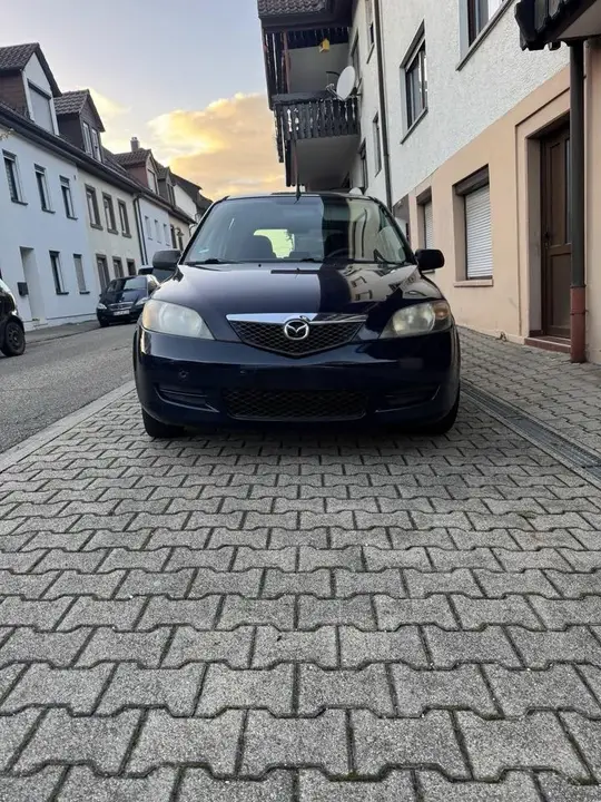 Mazda Mazda2