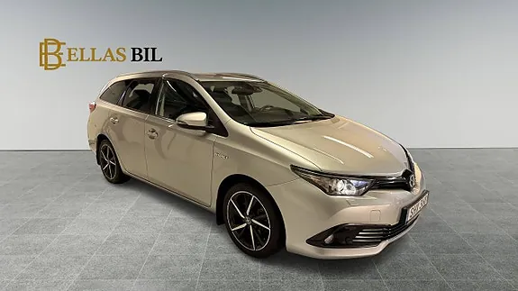Toyota Auris 2018 photo 4