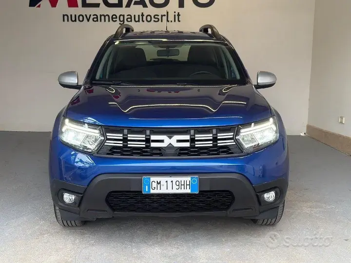 Dacia Duster 2023 photo 2