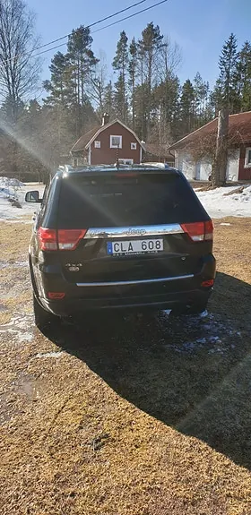 Jeep Grand Cherokee 2011 photo 4