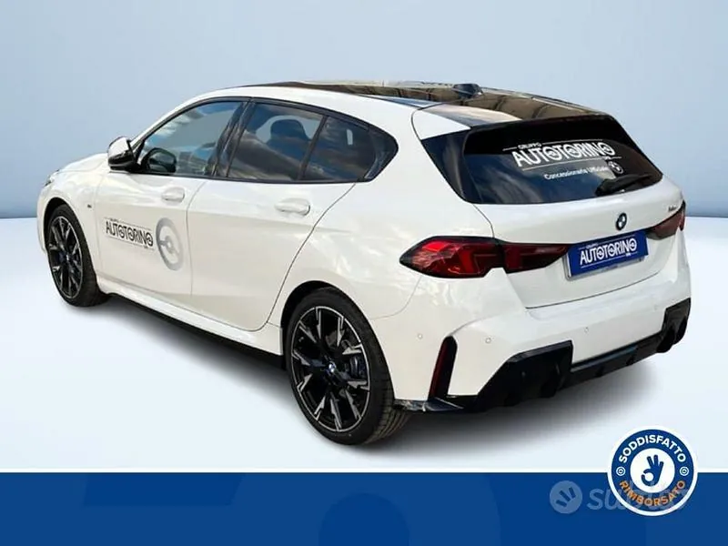 BMW 1 Series 2025 photo 5