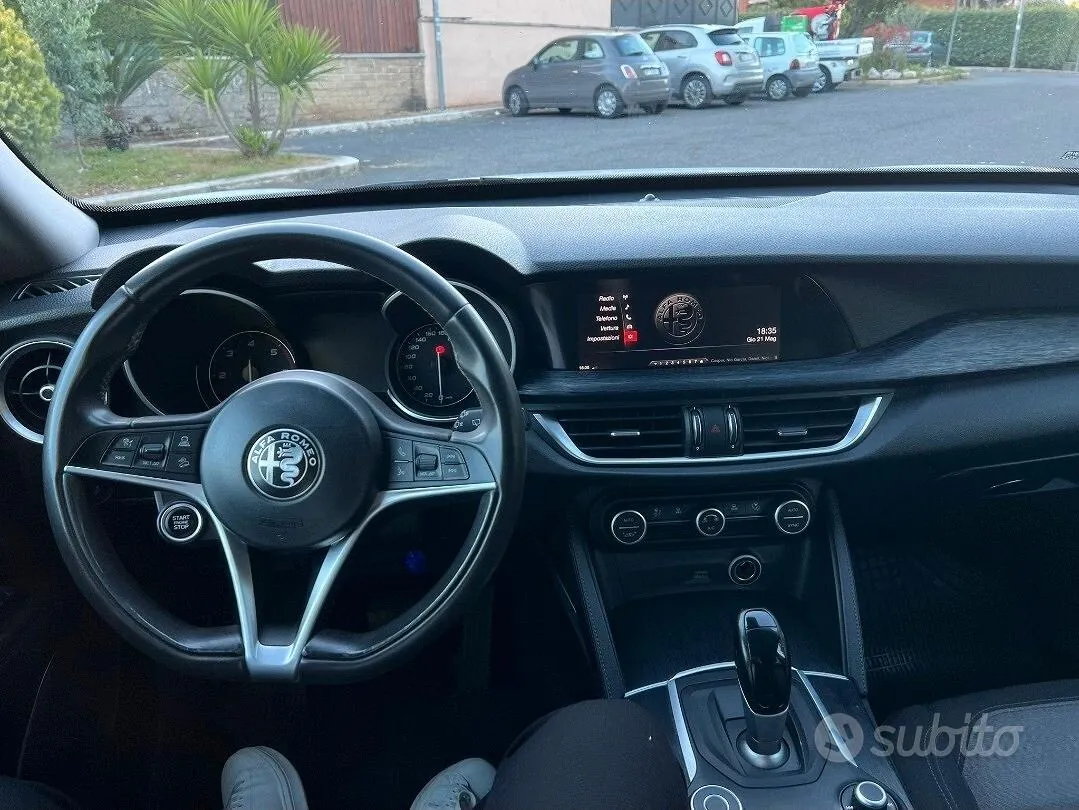 Alfa Romeo Stelvio 2019 photo 5