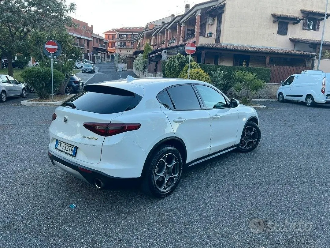 Alfa Romeo Stelvio 2019 photo 3