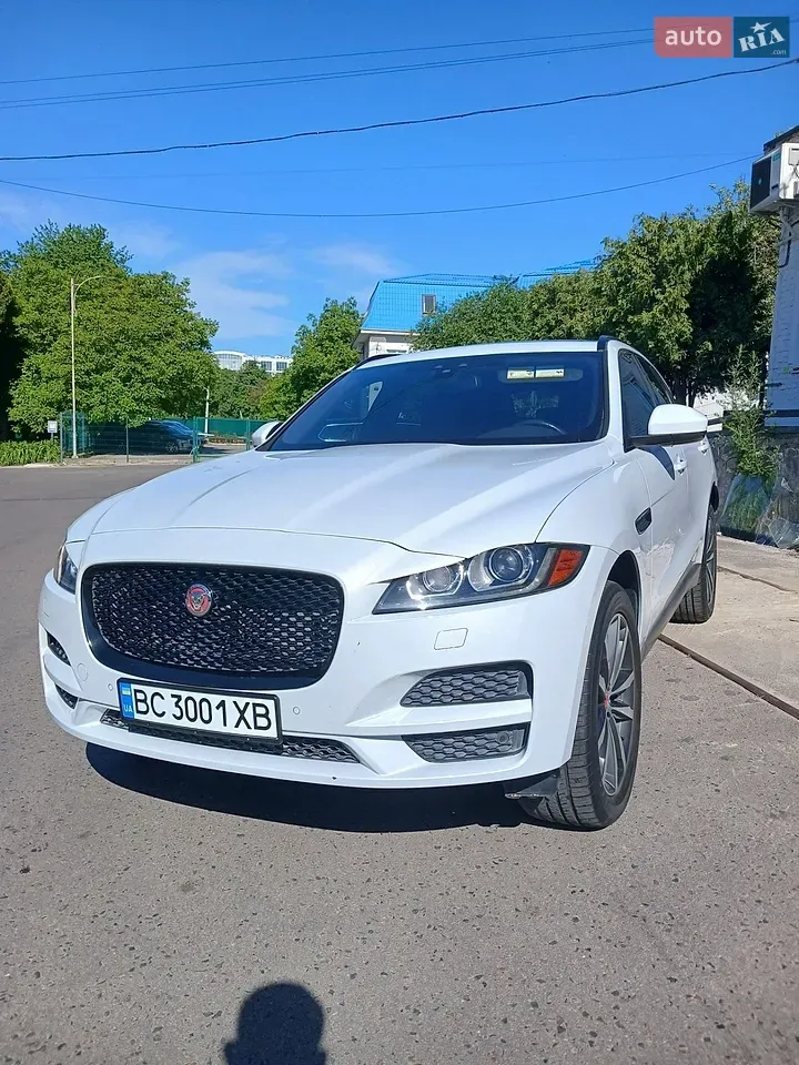 Jaguar F-Pace